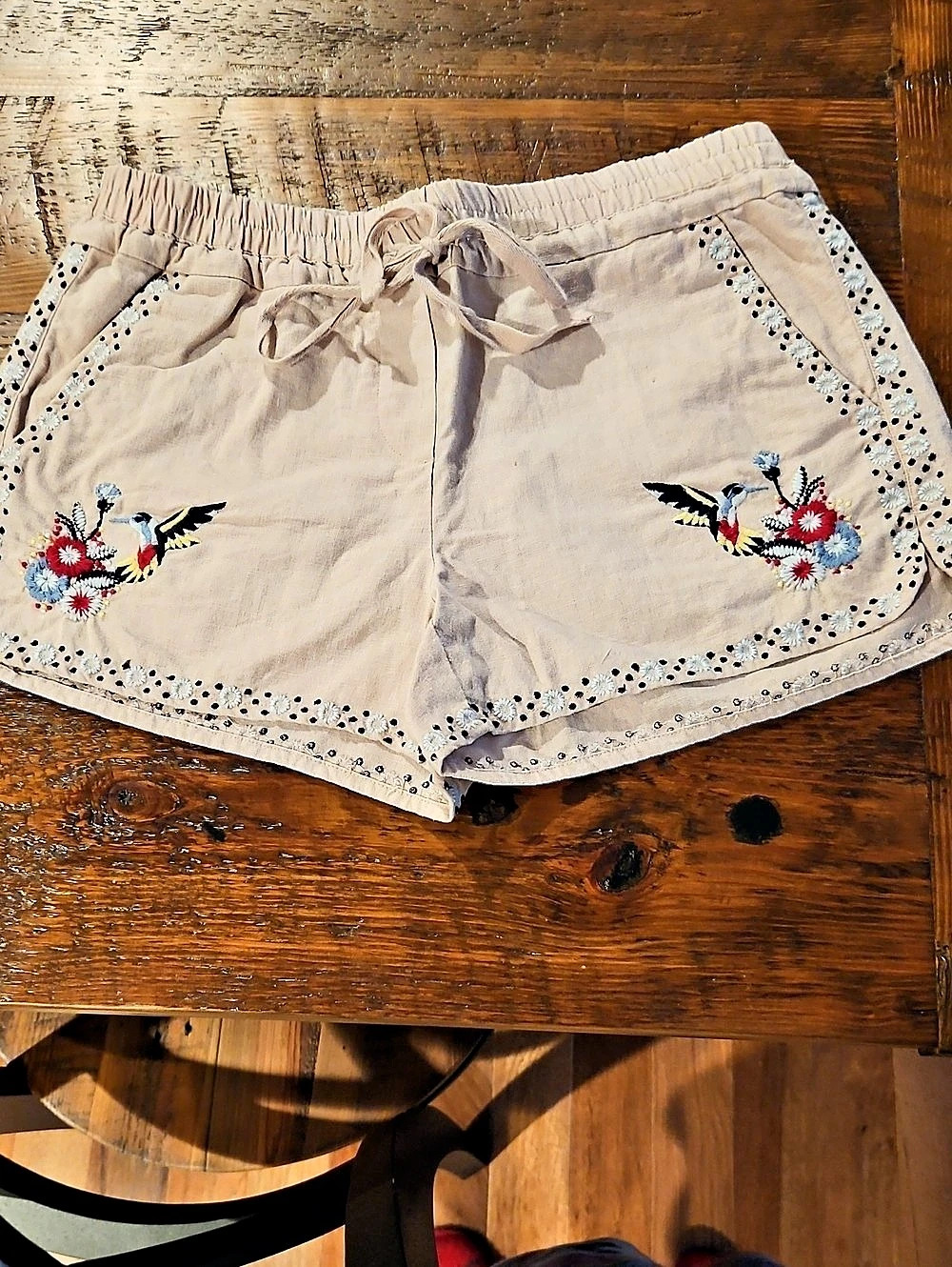 Nwot LOFT Embroidered Running Short Floral Shorts Size XS